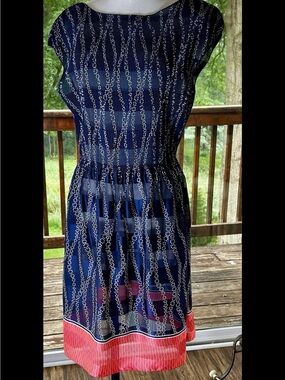 Max Edition Multicolor Printed Dress with Coral Hem Size  XL